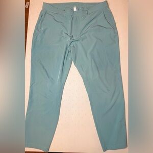 Fabletics Men's Chinos in Light Green 40x32
